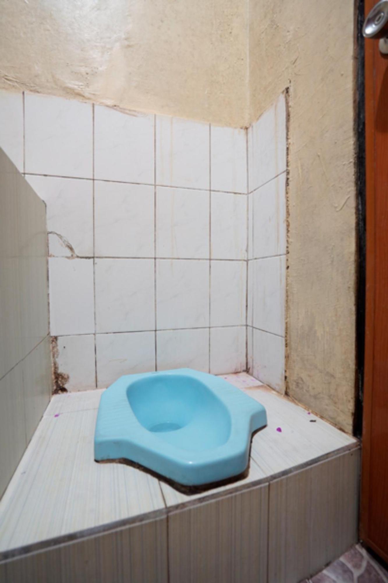 Oyo 927 Carina Hotel Claket Bagian luar foto