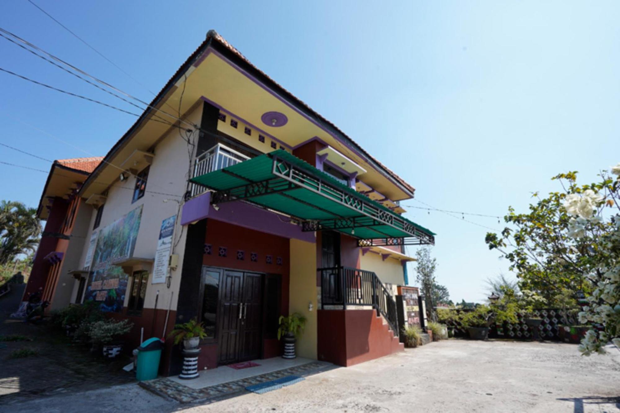Oyo 927 Carina Hotel Claket Bagian luar foto